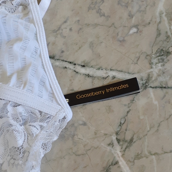 Gooseberry Intimates bodysuit - Picture 4 of 6